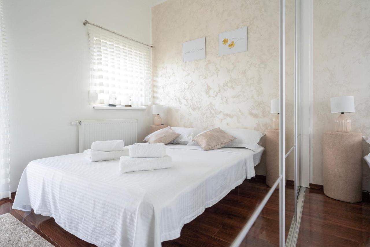 Apartment Absolute Gray 扎达尔 外观 照片