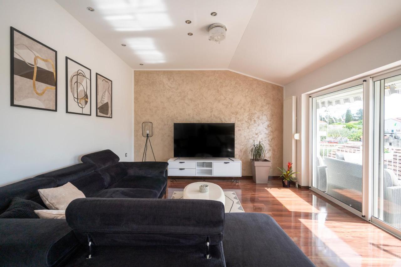 Apartment Absolute Gray 扎达尔 外观 照片