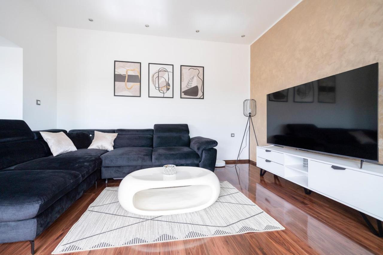 Apartment Absolute Gray 扎达尔 外观 照片